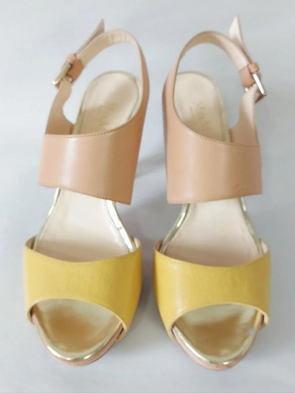 MaxMara T-strap Peep-toe Platform Heel Two Tone Buckle Slingback Sandals 38 EU